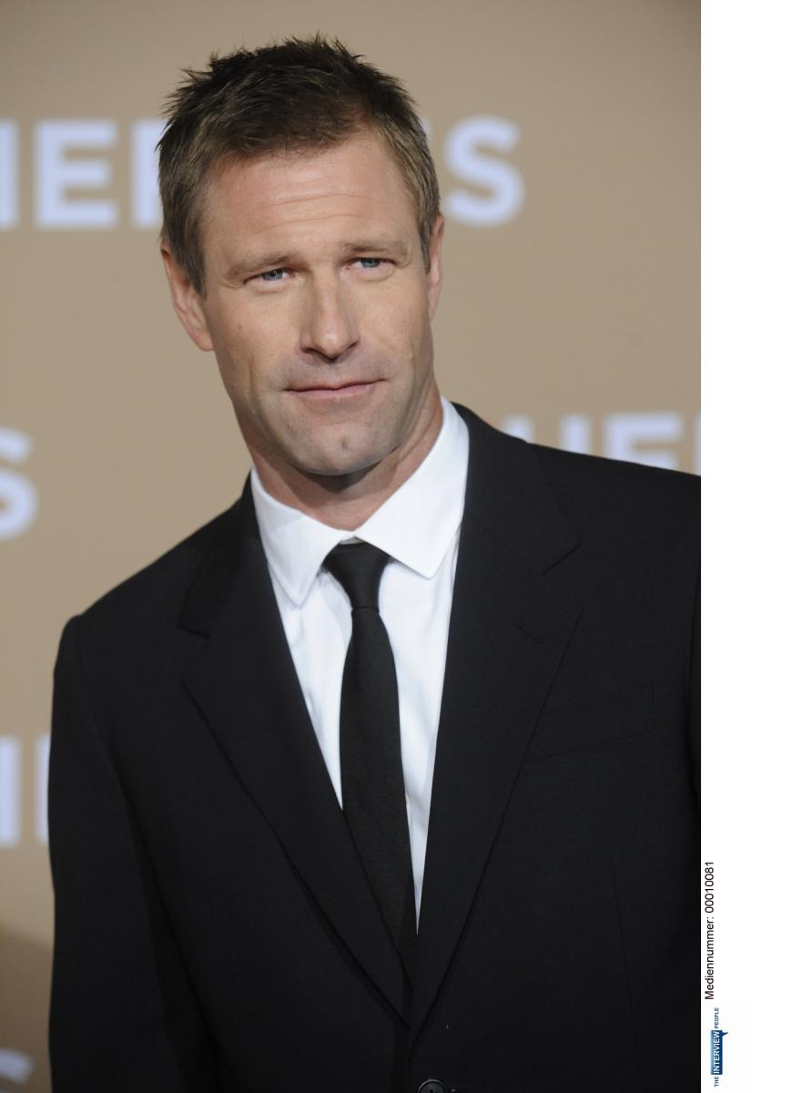 aaron-eckhart-photos