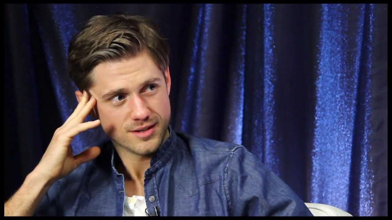 aaron-tveit-news