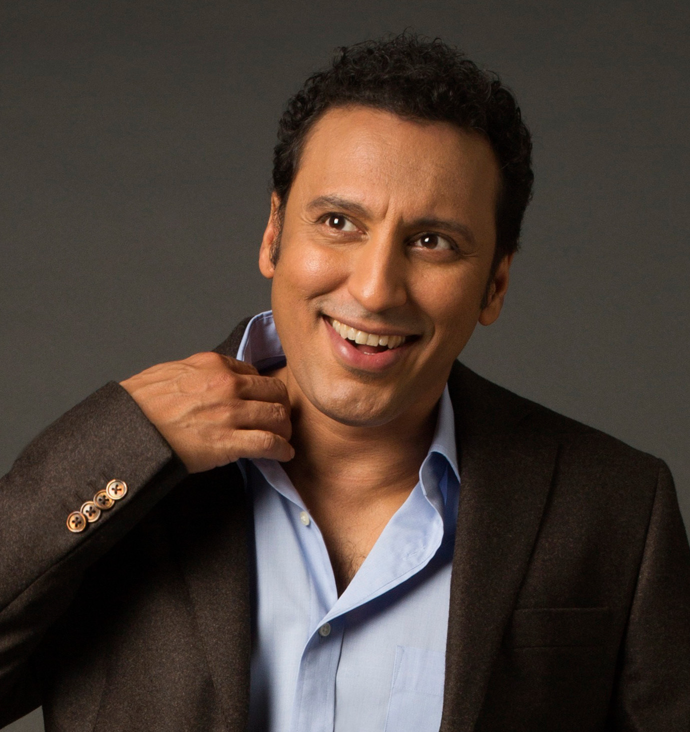 aasif-mandvi-pictures