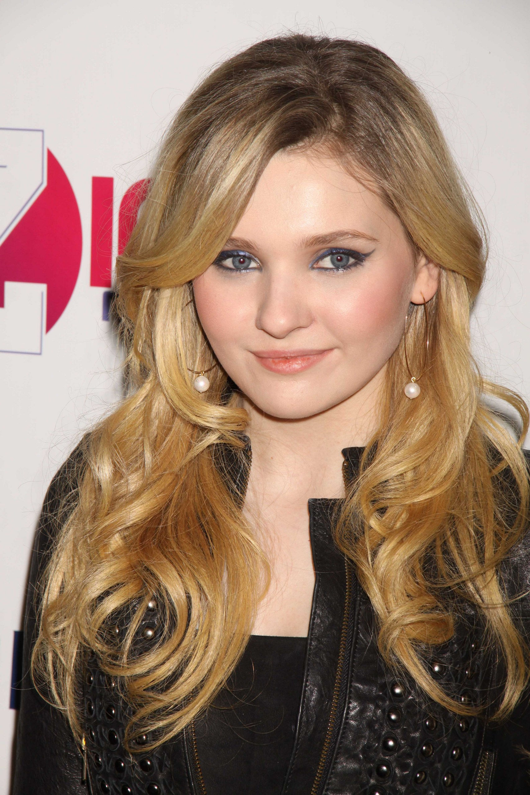 abigail-breslin-news