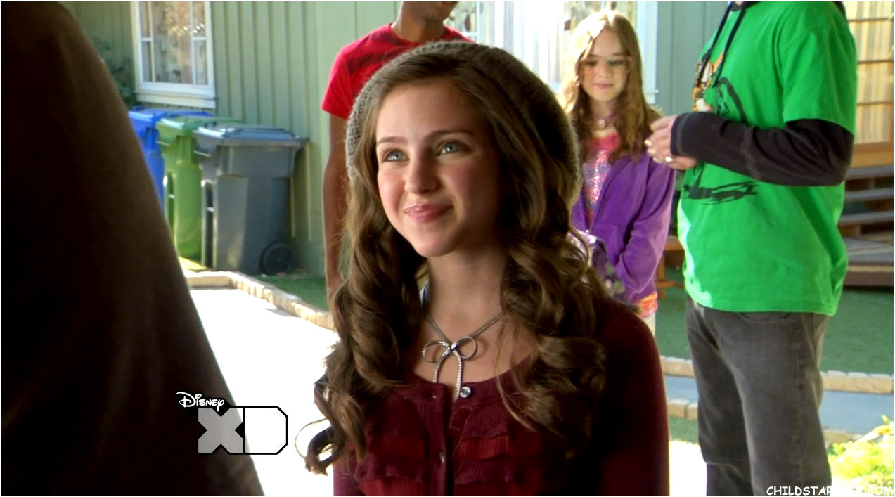 abigail-mavity-wallpaper
