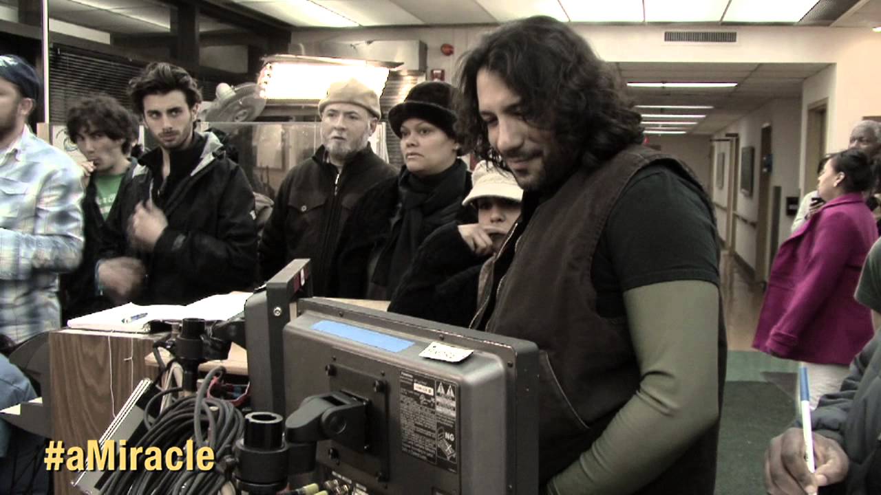 adrian-martinez-actor-gossip