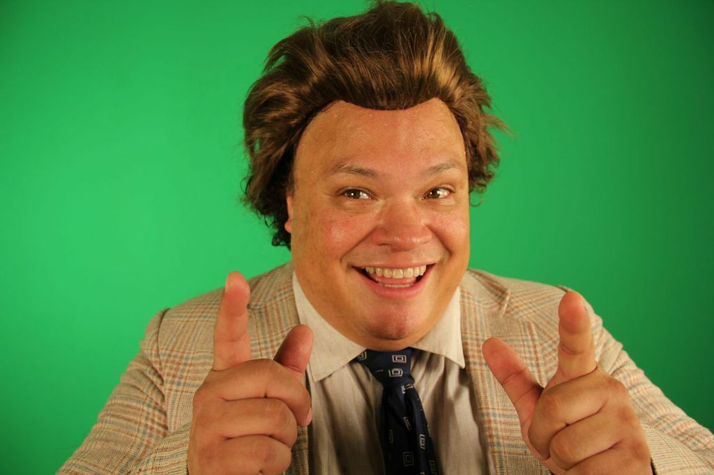 adrian-martinez-actor-news