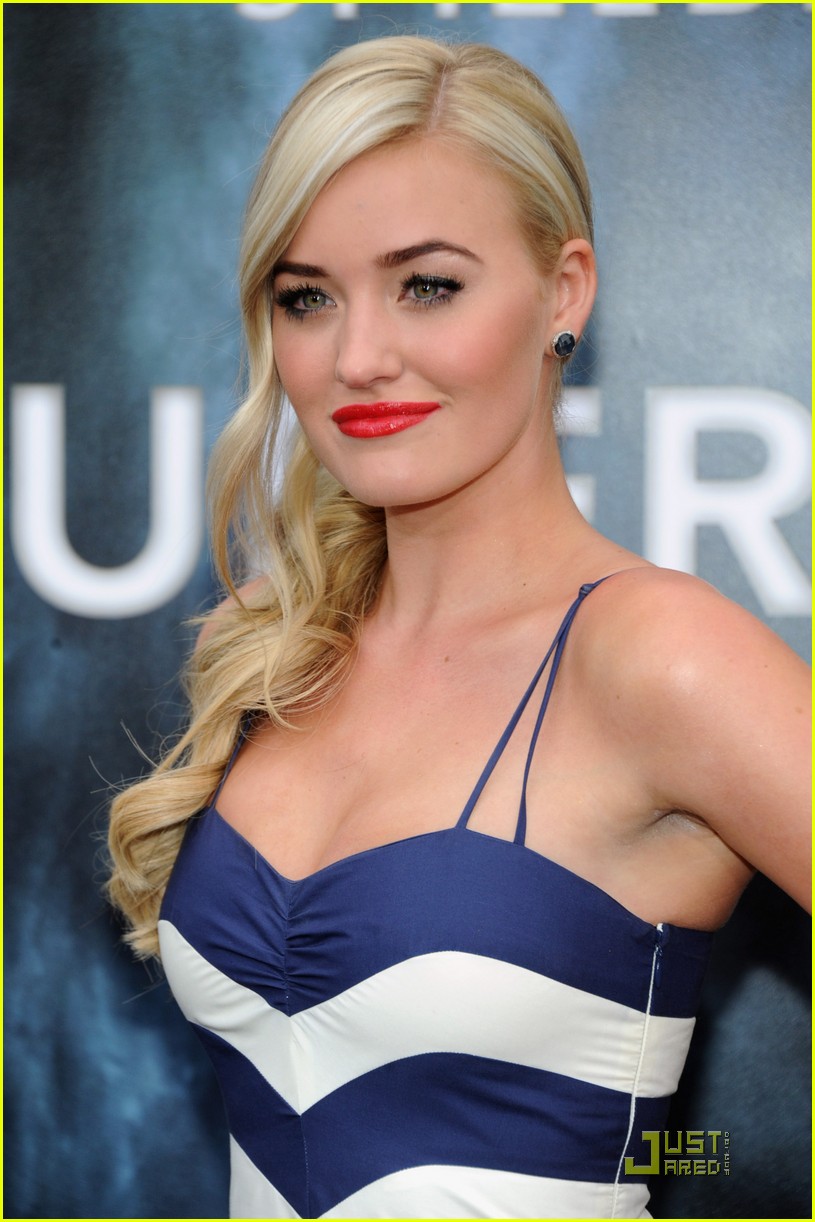 aj-michalka-2016