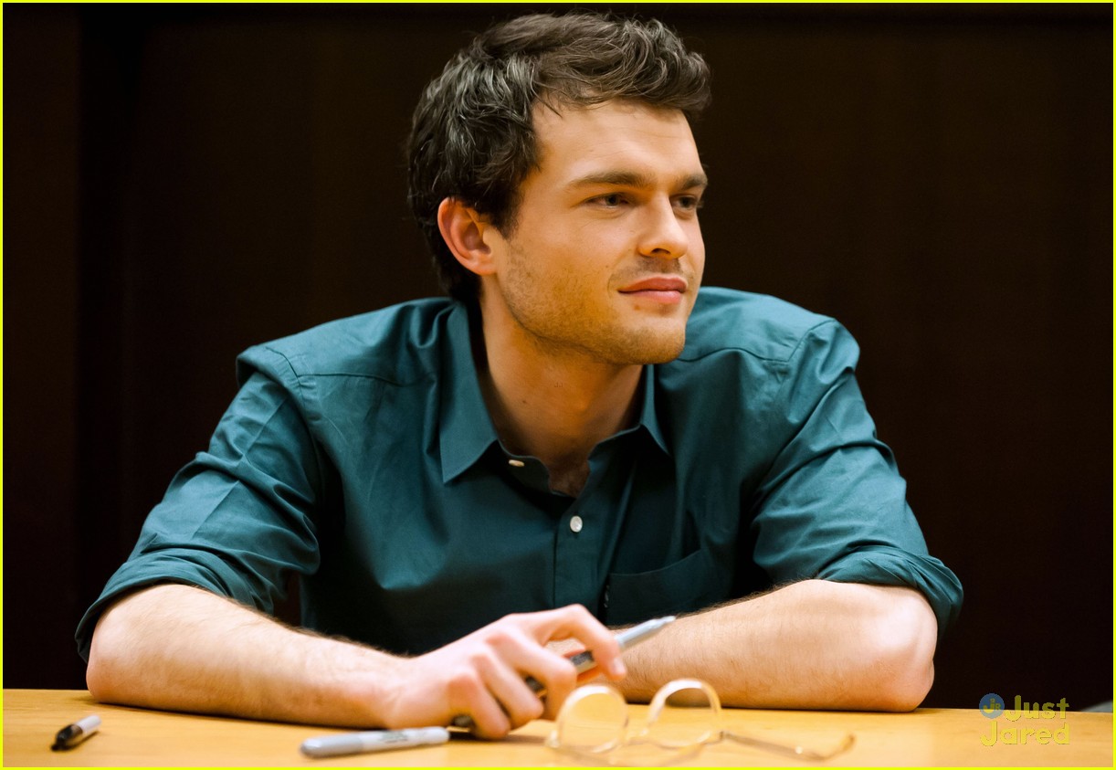 alden-ehrenreich-hd-wallpaper