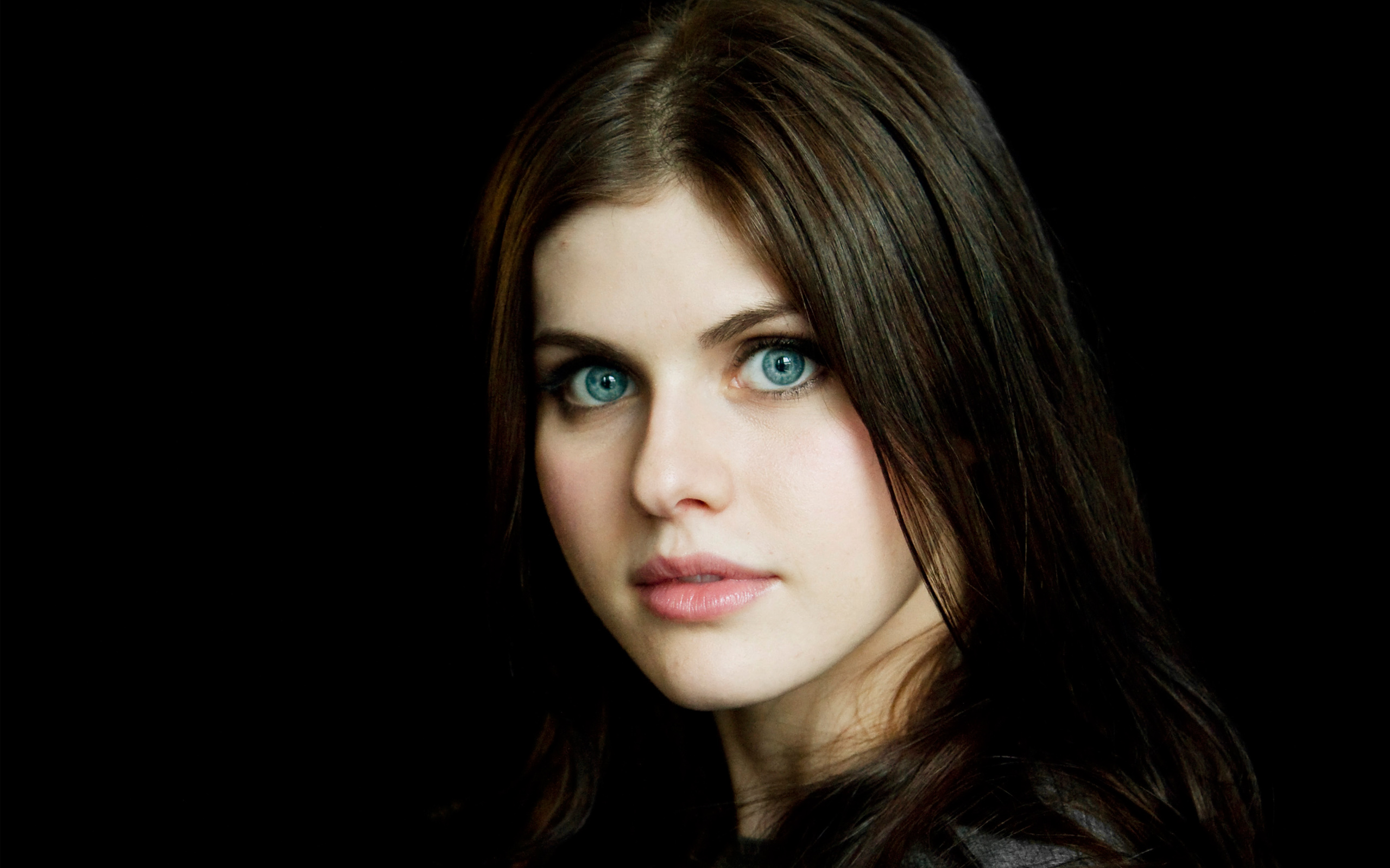 alexandra-daddario-gossip