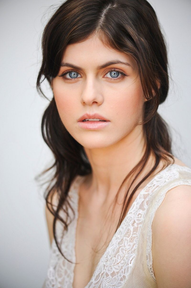 alexandra-daddario-pictures