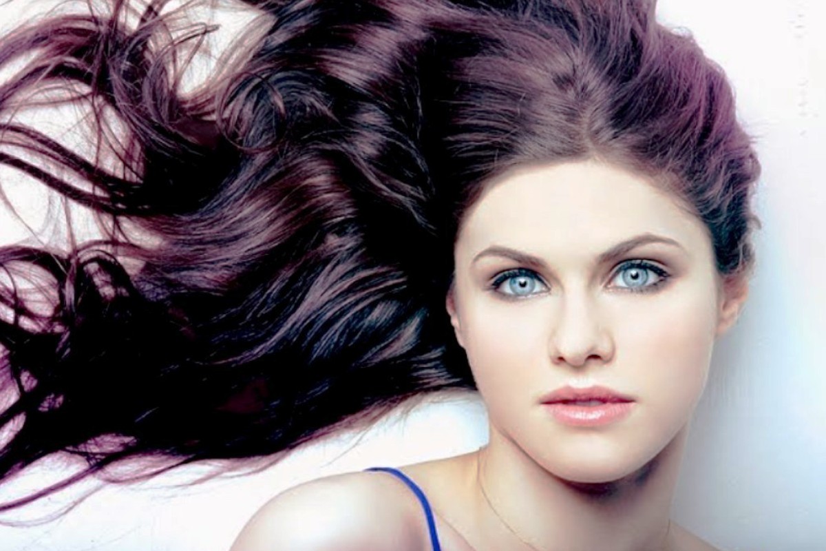 alexandra-daddario-summertime