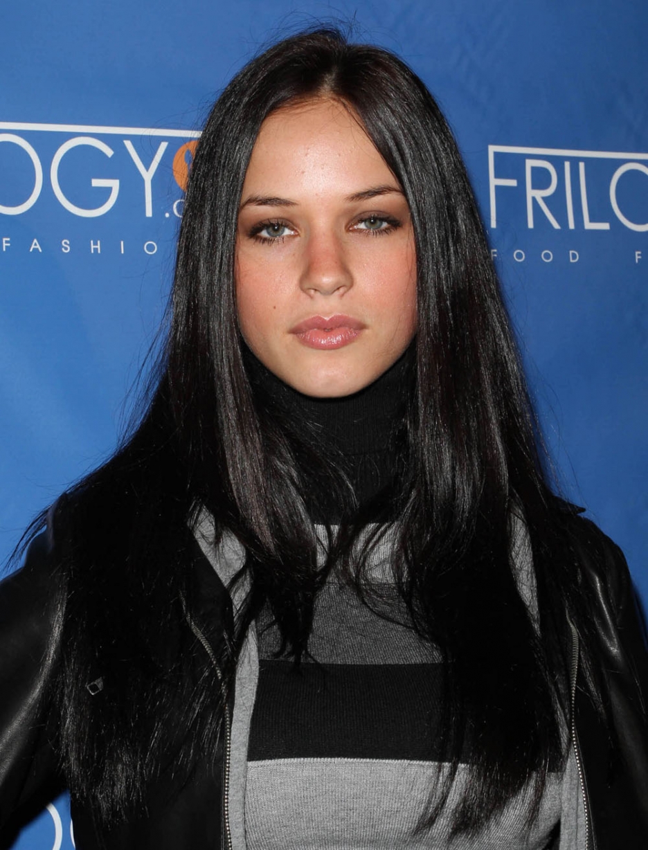 alexis-knapp-young