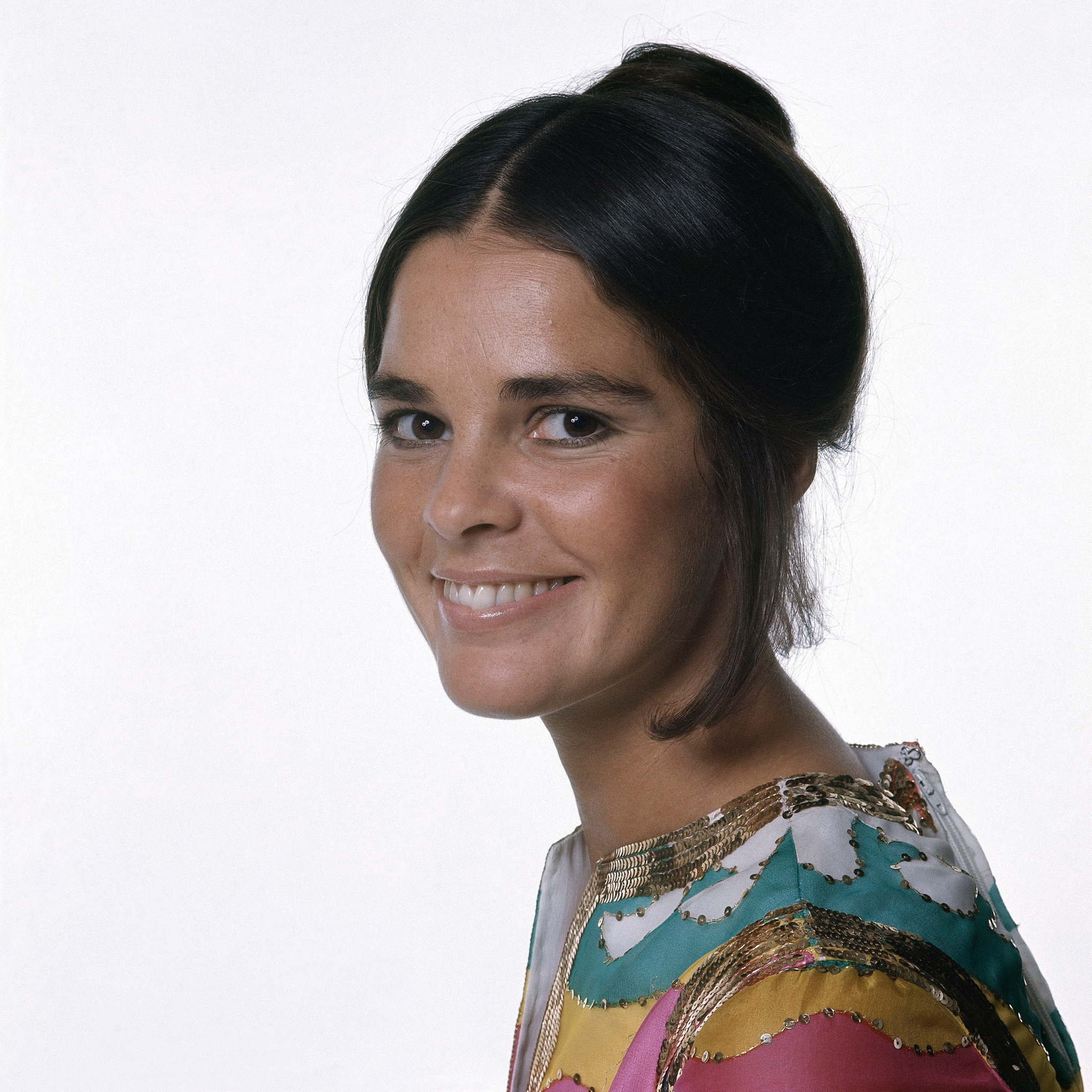 ali-macgraw-movies