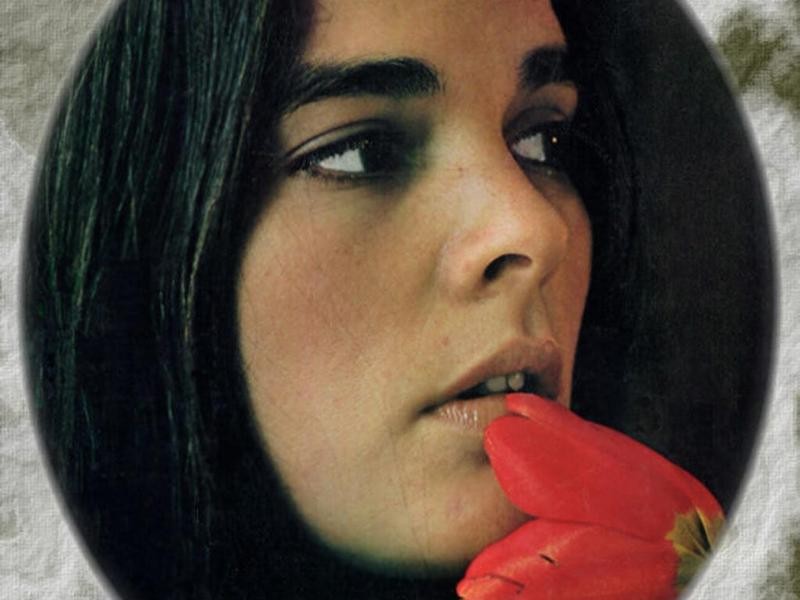 ali-macgraw-photos