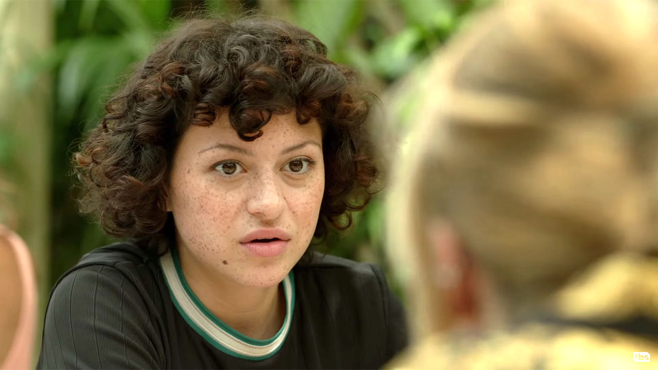 alia-shawkat-net-worth