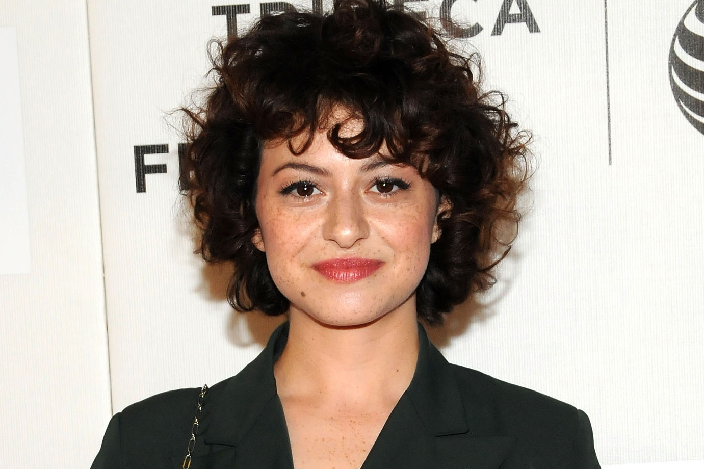 alia-shawkat-wallpaper