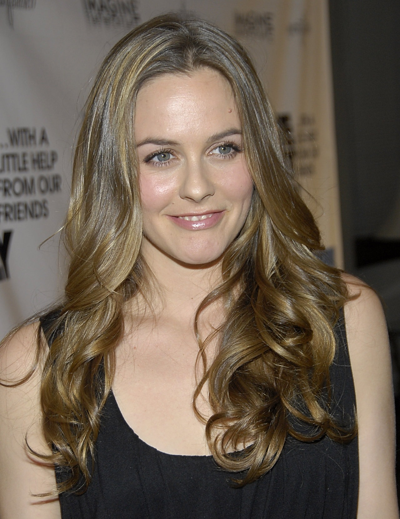 alicia-silverstone-party