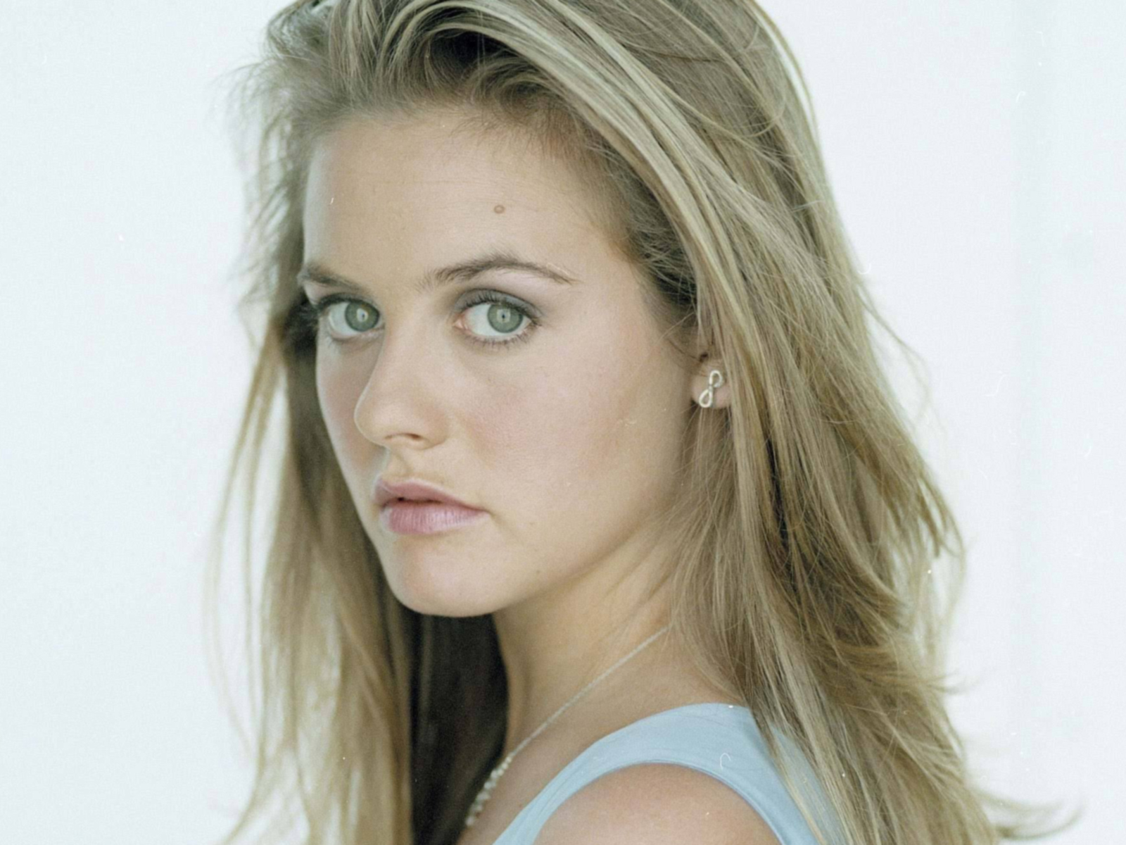 alicia-silverstone-pictures