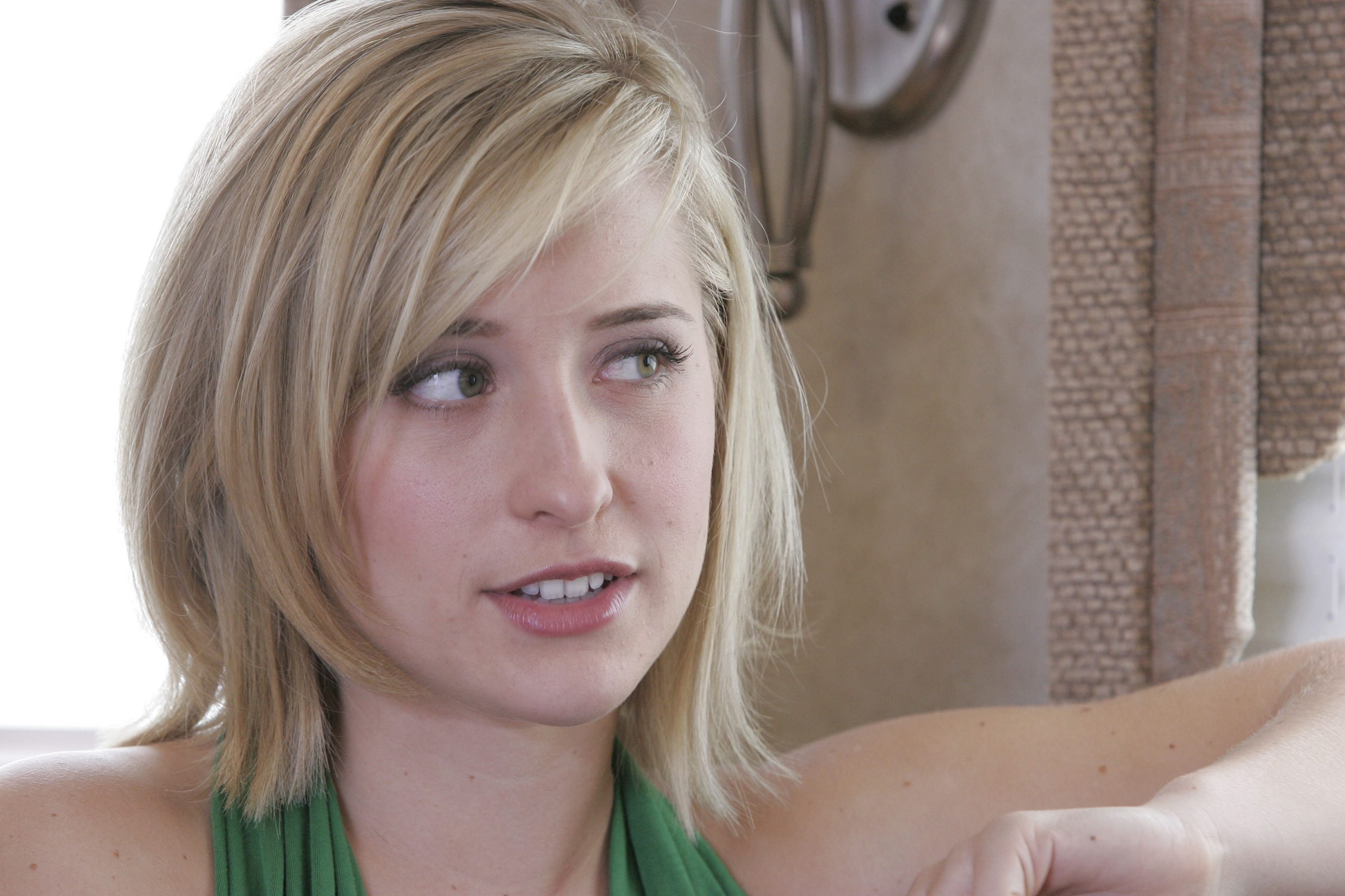 images-of-allison-mack