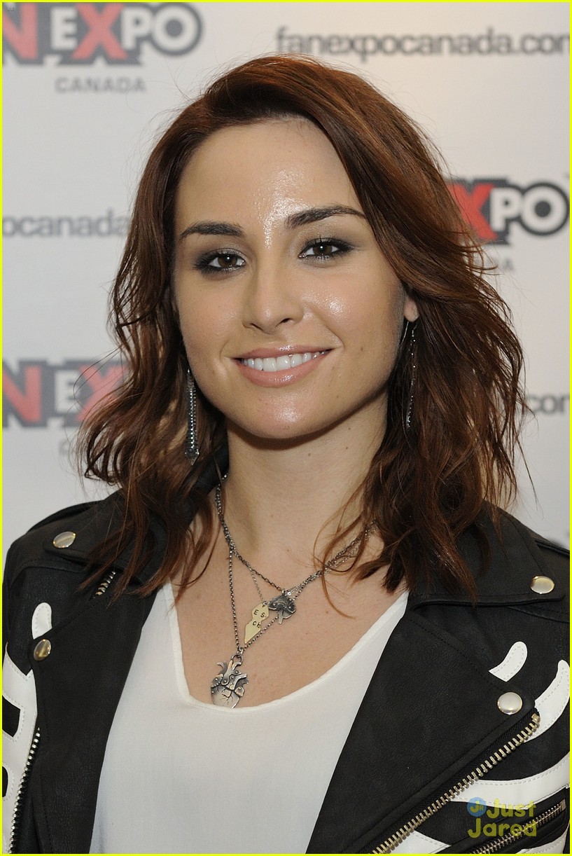 allison-scagliotti-2015