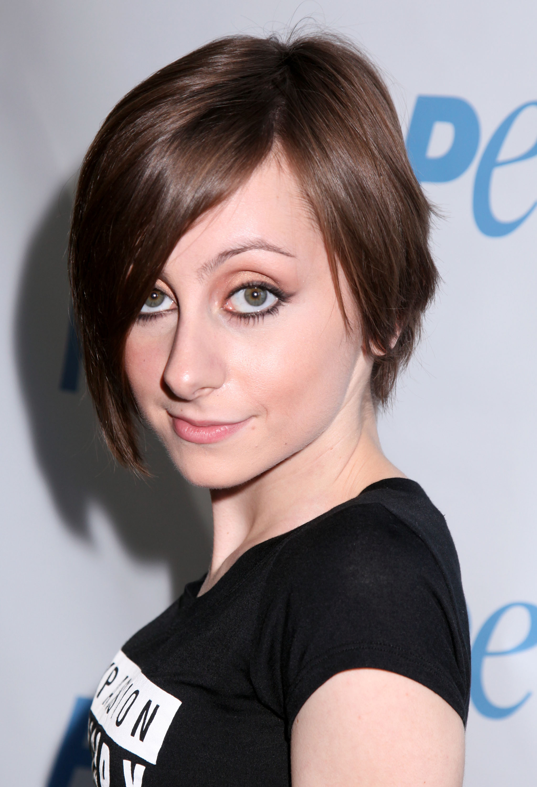 allisyn-ashley-arm-2015