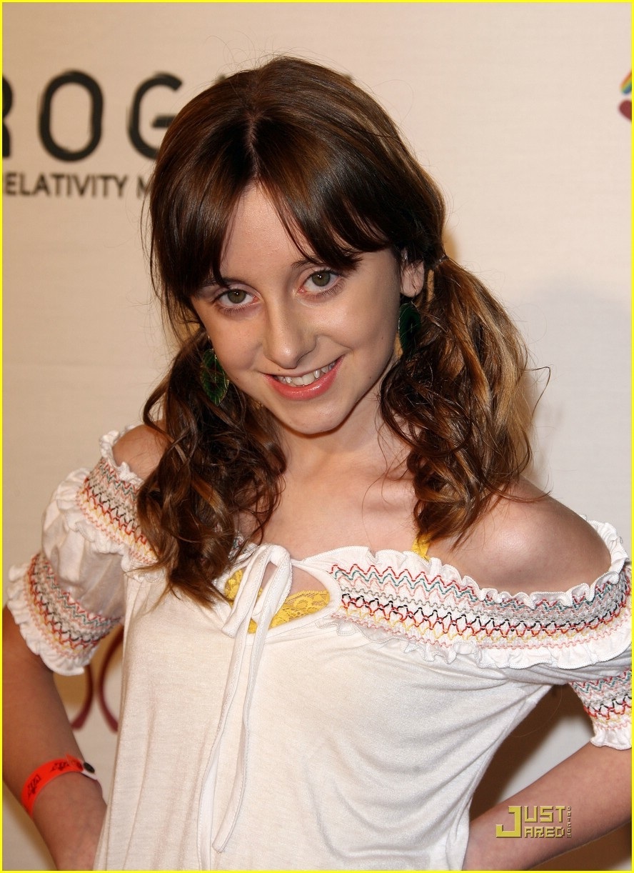 allisyn-ashley-arm-news