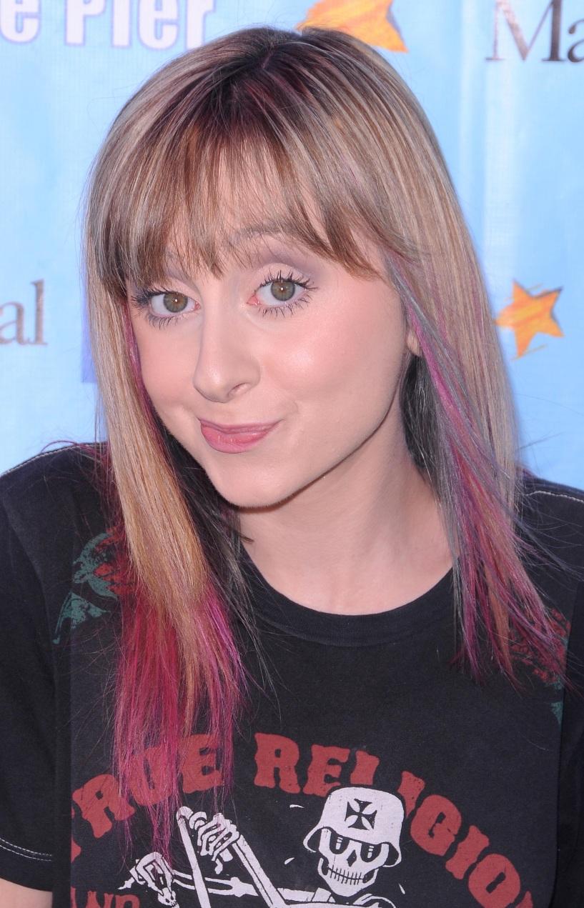 best-pictures-of-allisyn-ashley-arm