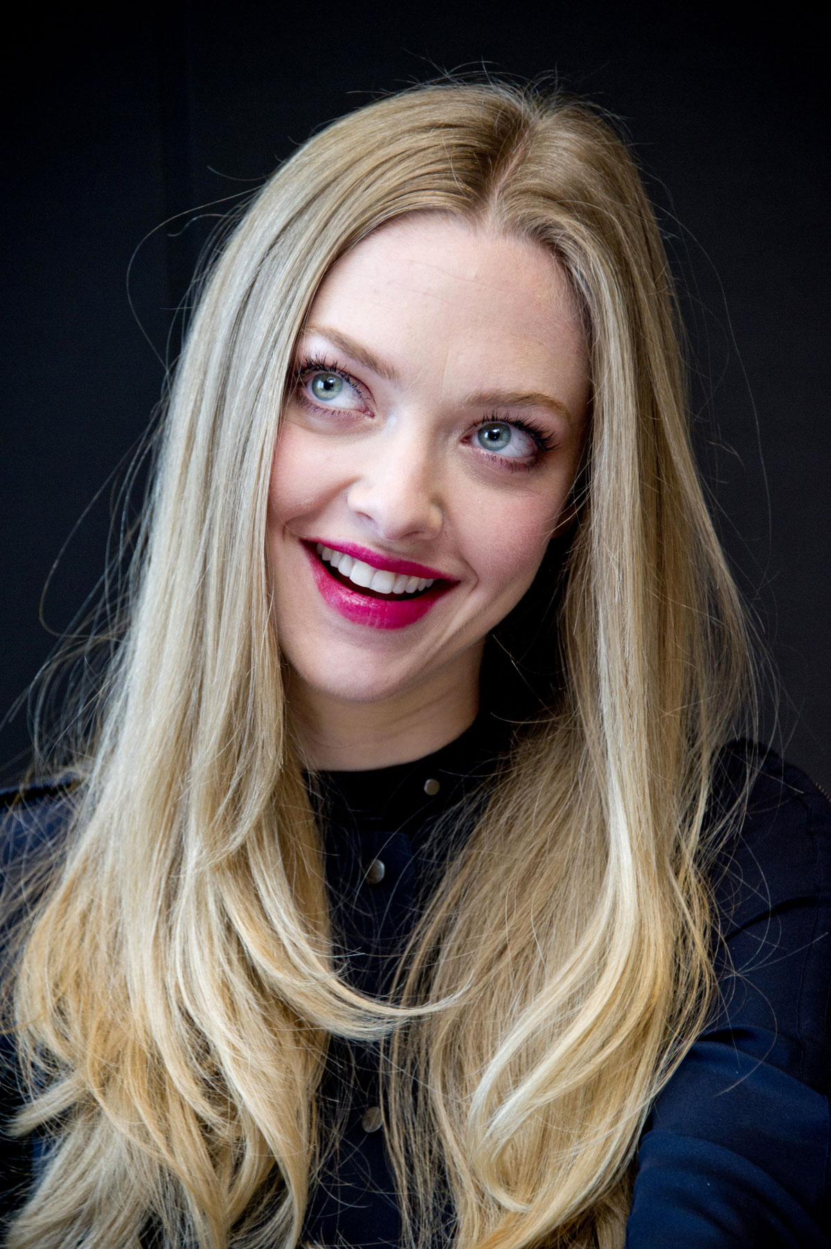 amanda-seyfried-wallpapers