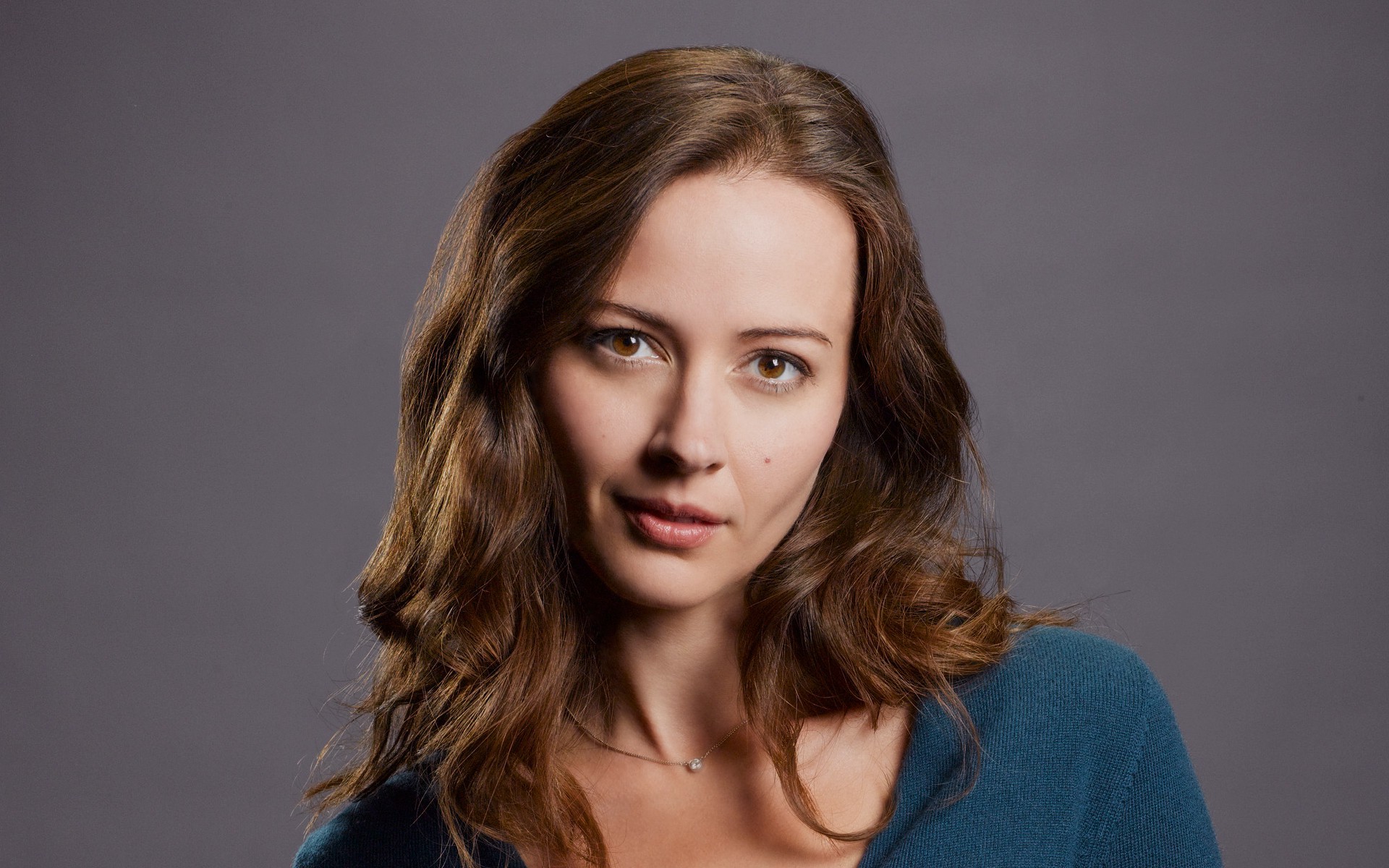 amy-acker-images
