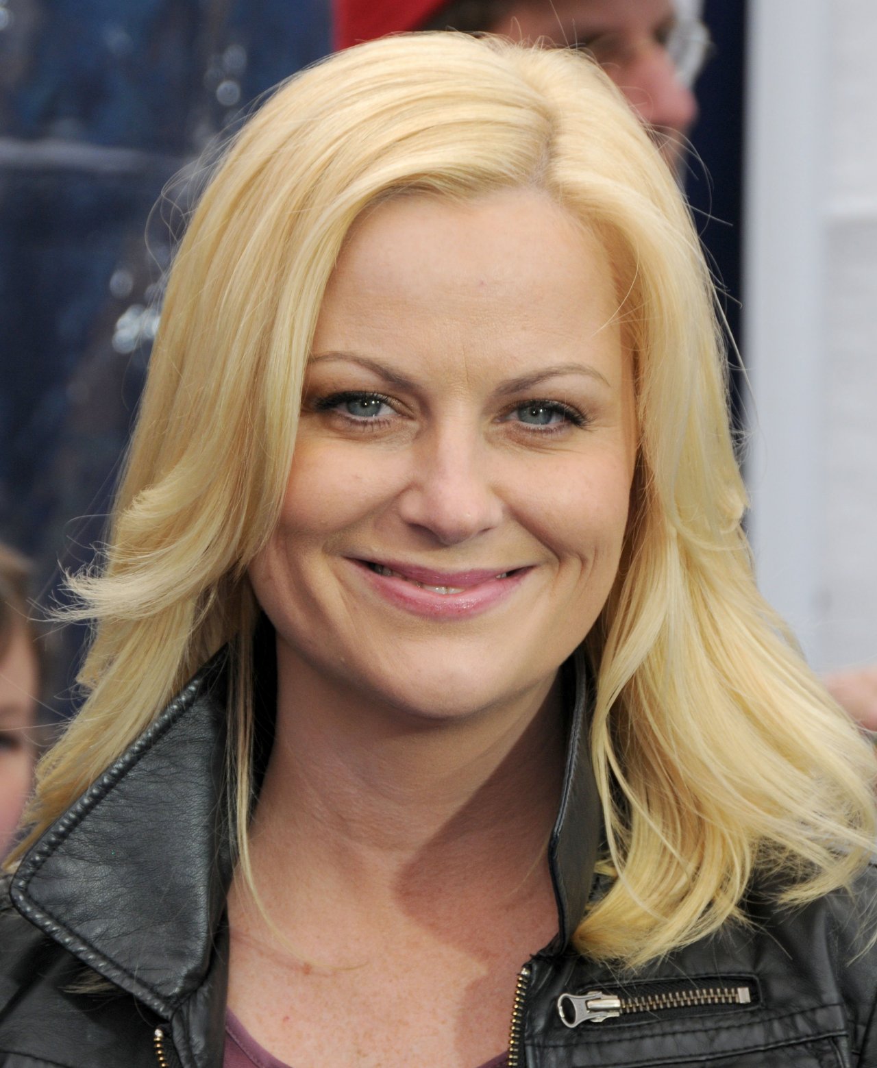 amy-poehler-party