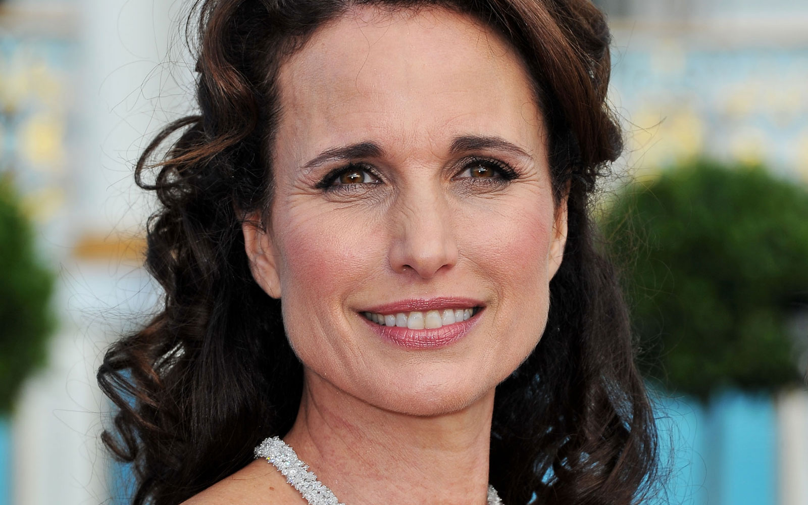 andie-macdowell-2016