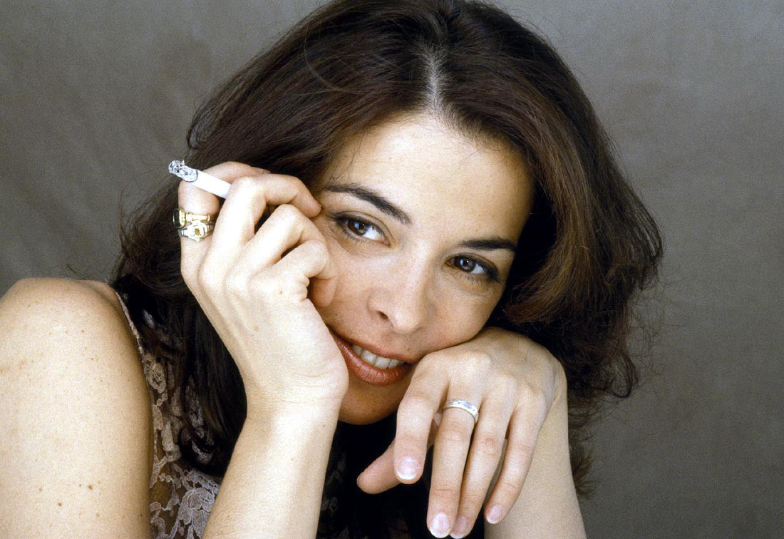 annabella-sciorra-house