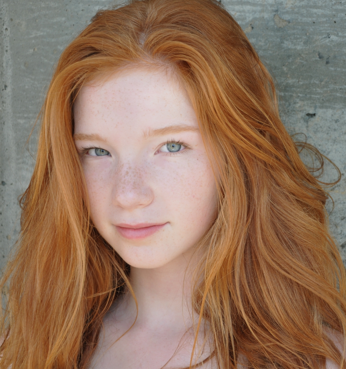 Lily Luna Potter Images-of-annalise-basso