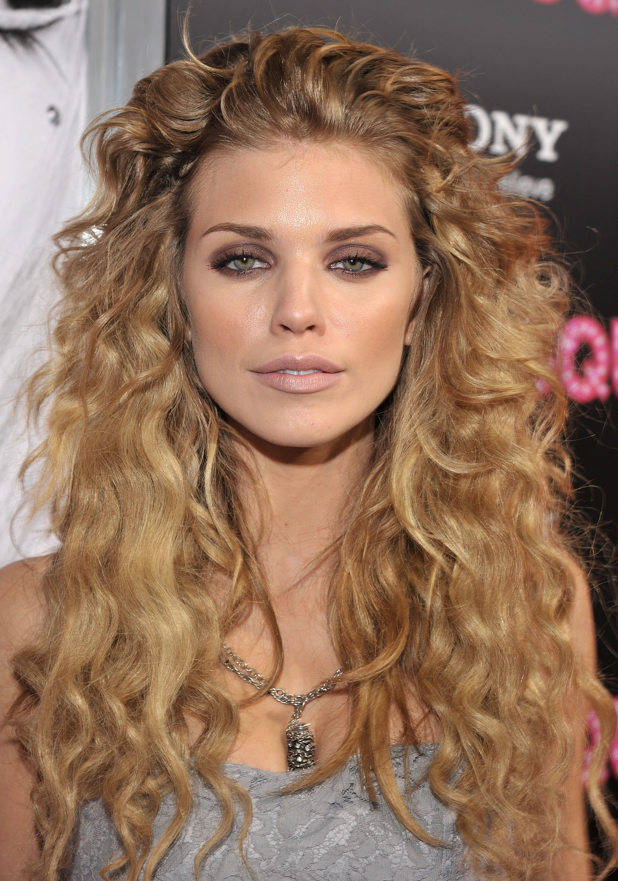 annalynne-mccord-2016