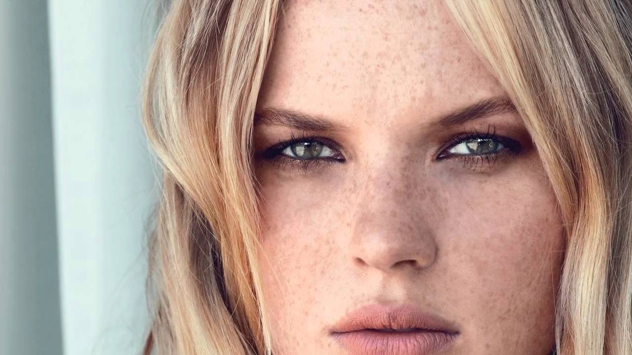 anne-vyalitsyna-news