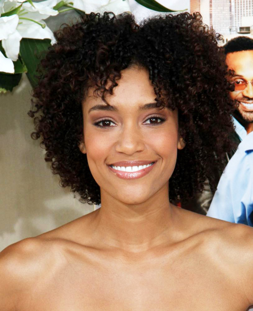 annie-ilonzeh-2015