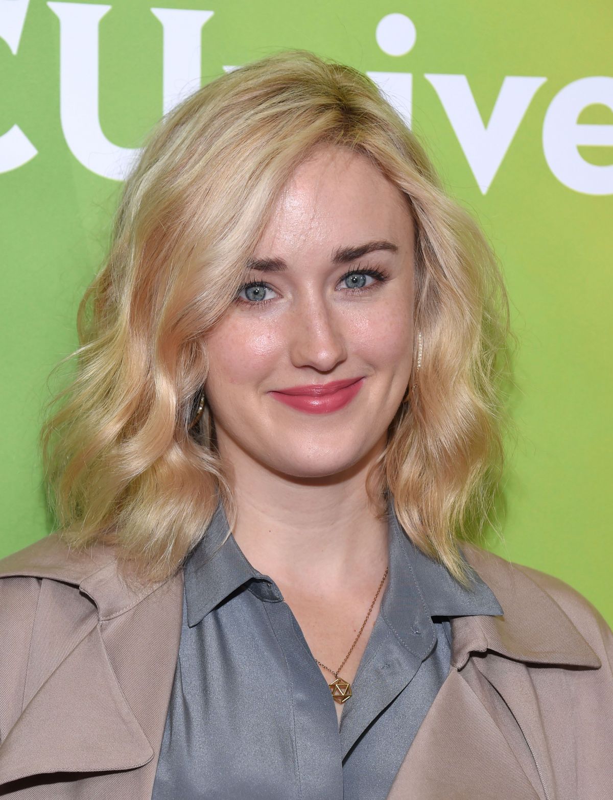 ashley-johnson-wallpapers