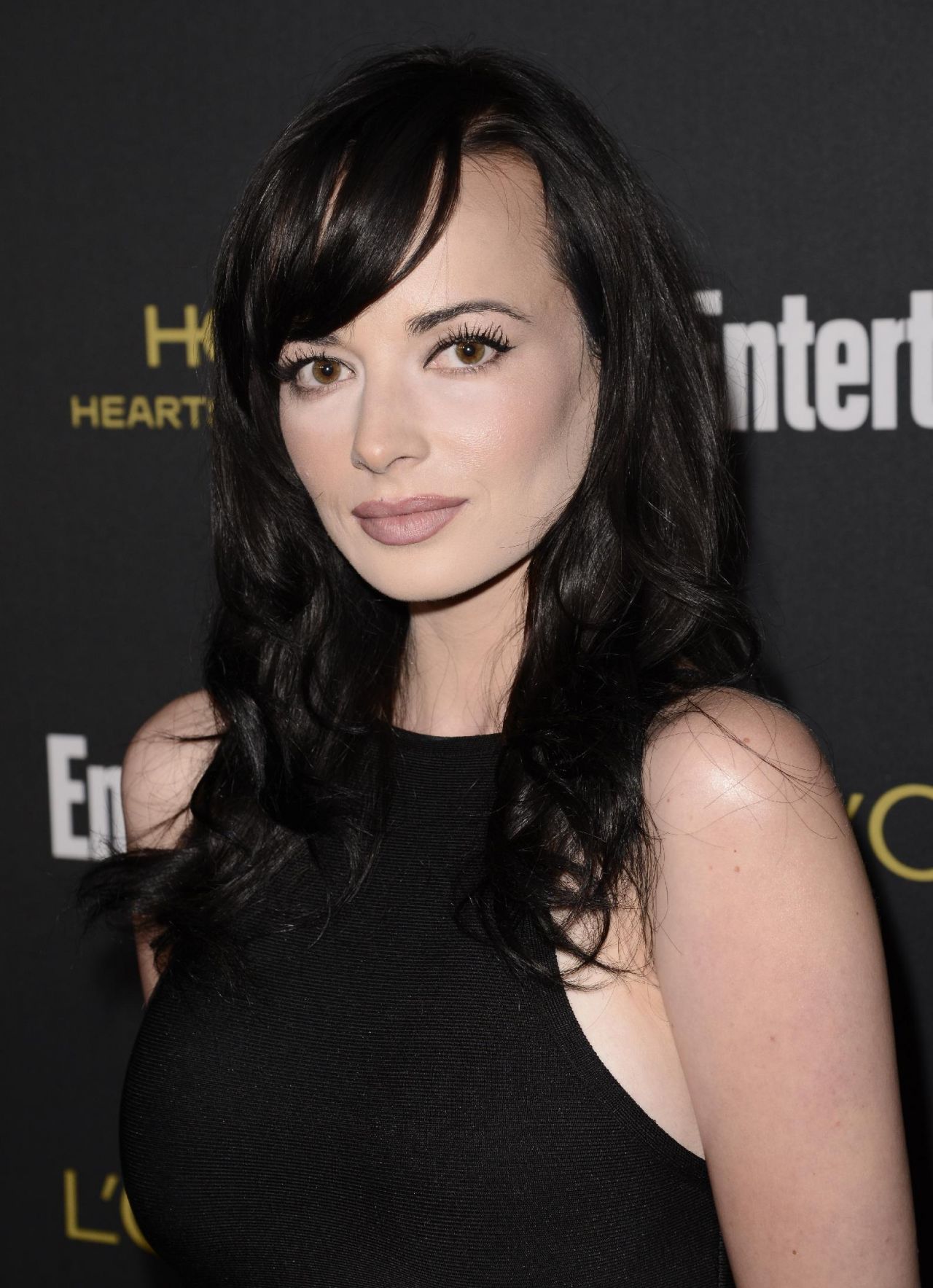 Pictures of Ashley Rickards - Pictures Of Celebrities