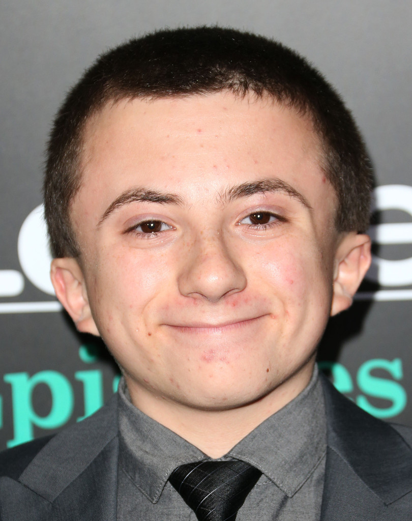 best-pictures-of-atticus-shaffer