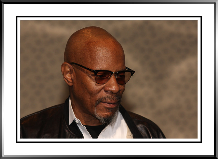 avery-brooks-news