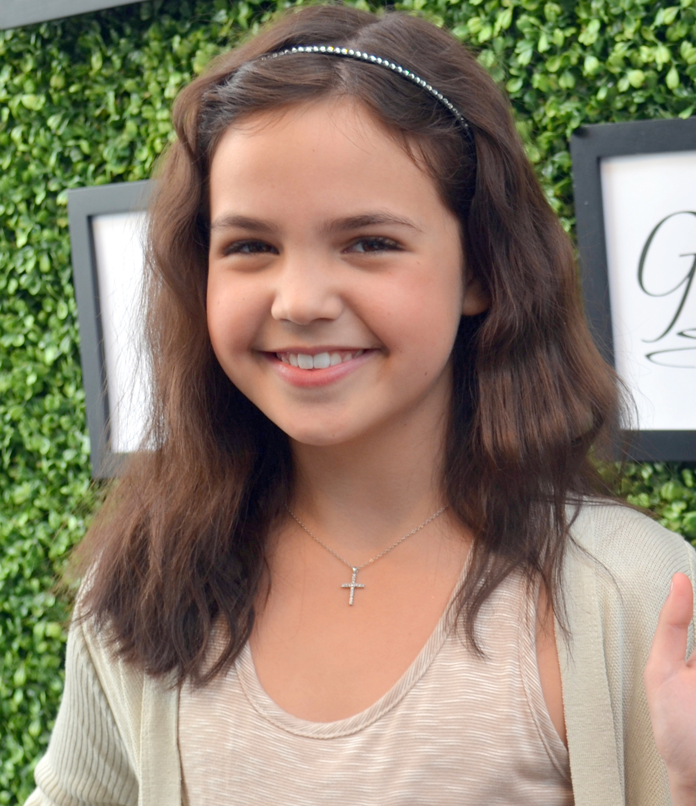 bailee-madison-pictures
