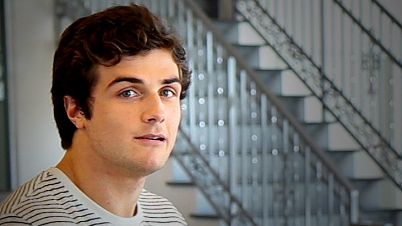 beau-mirchoff-house