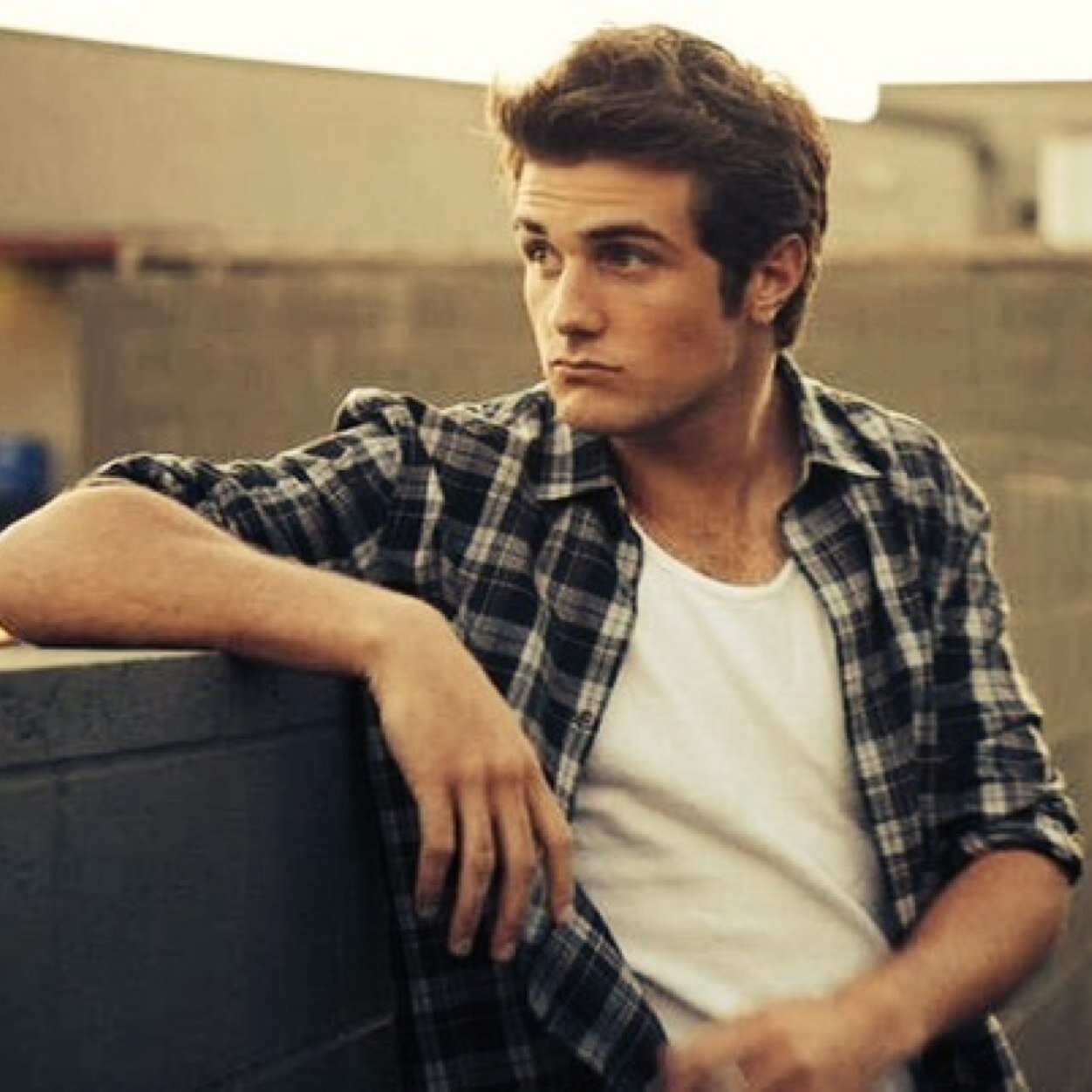 best-pictures-of-beau-mirchoff