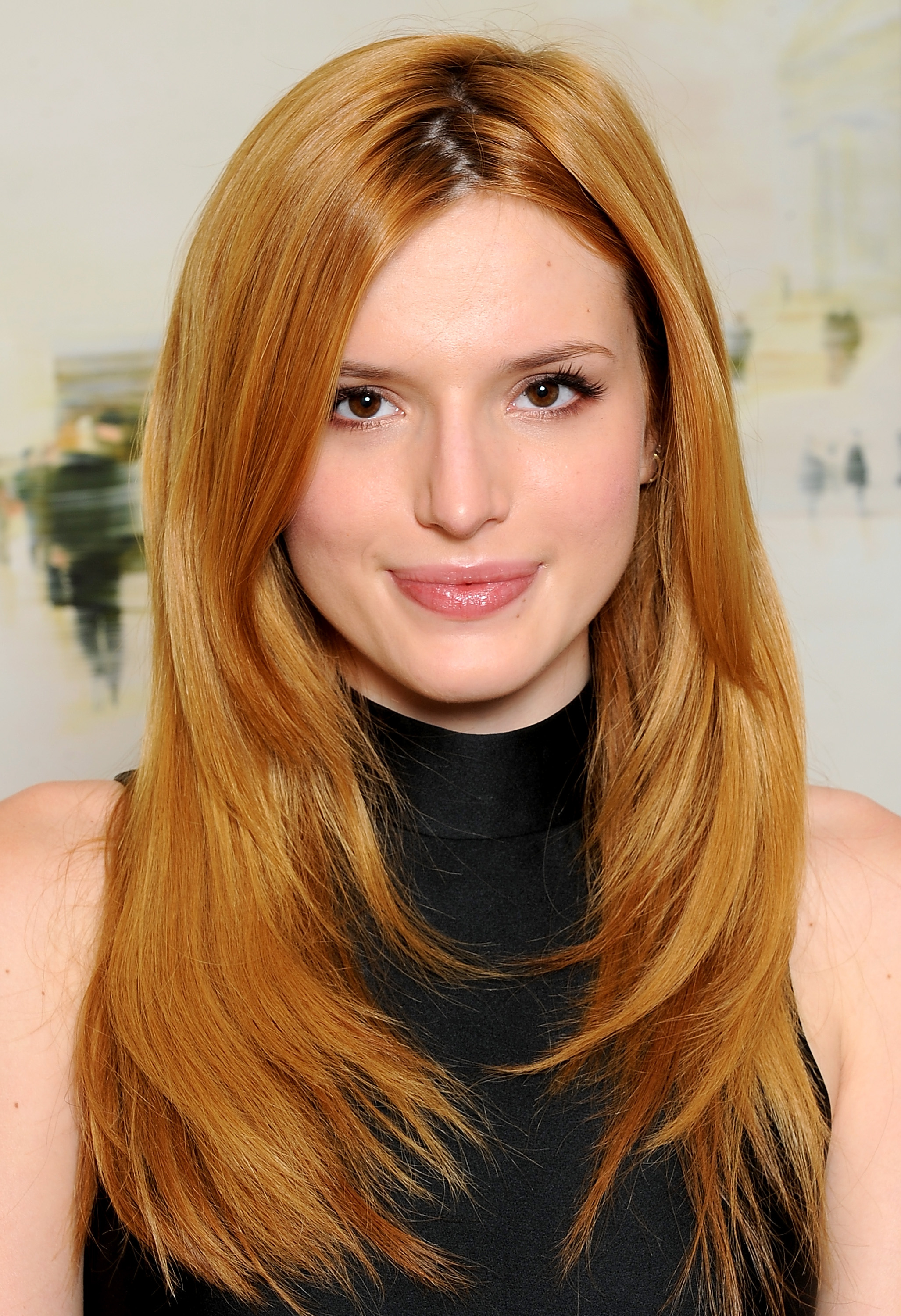 bella-thorne-family