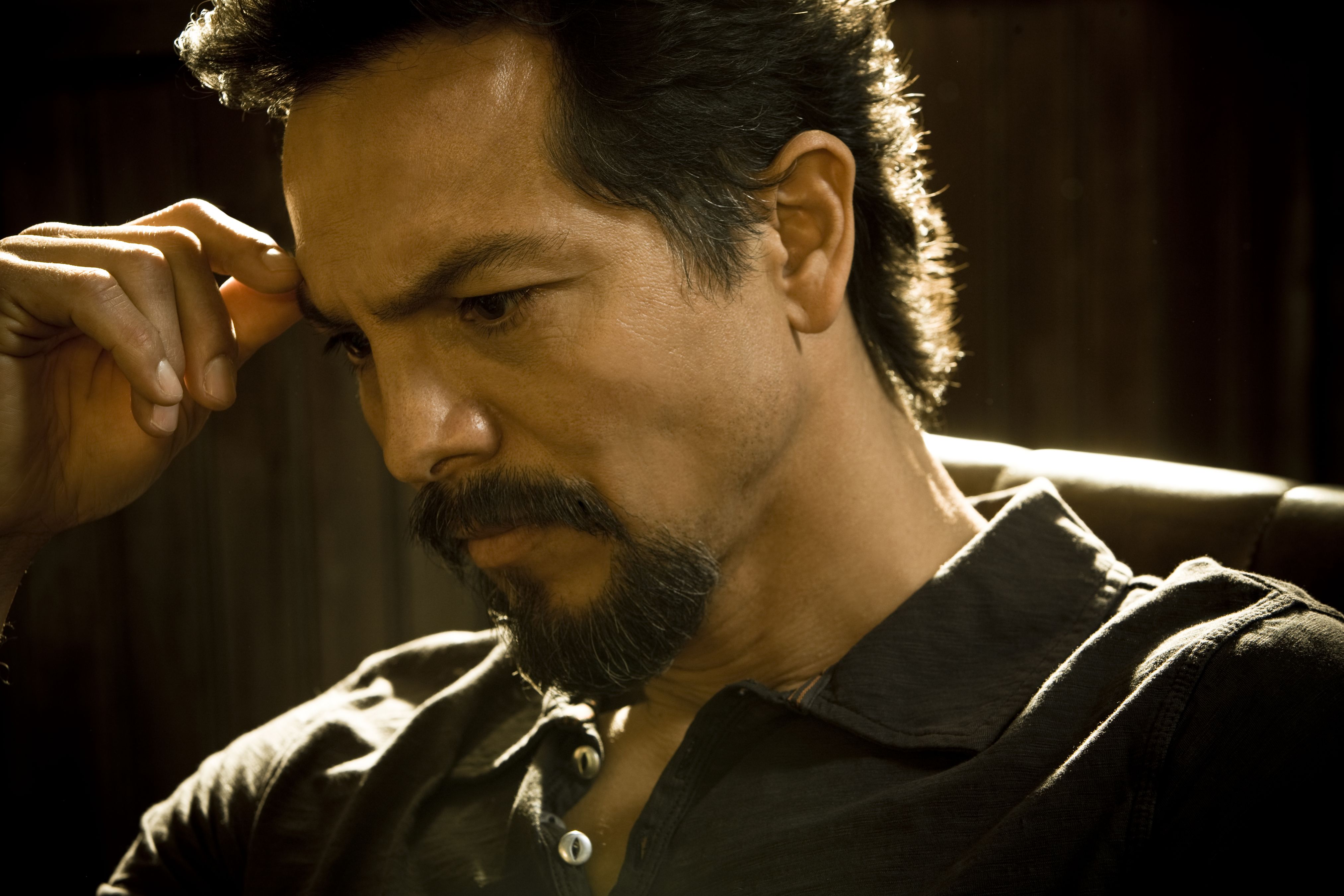 benjamin-bratt-hd-wallpaper