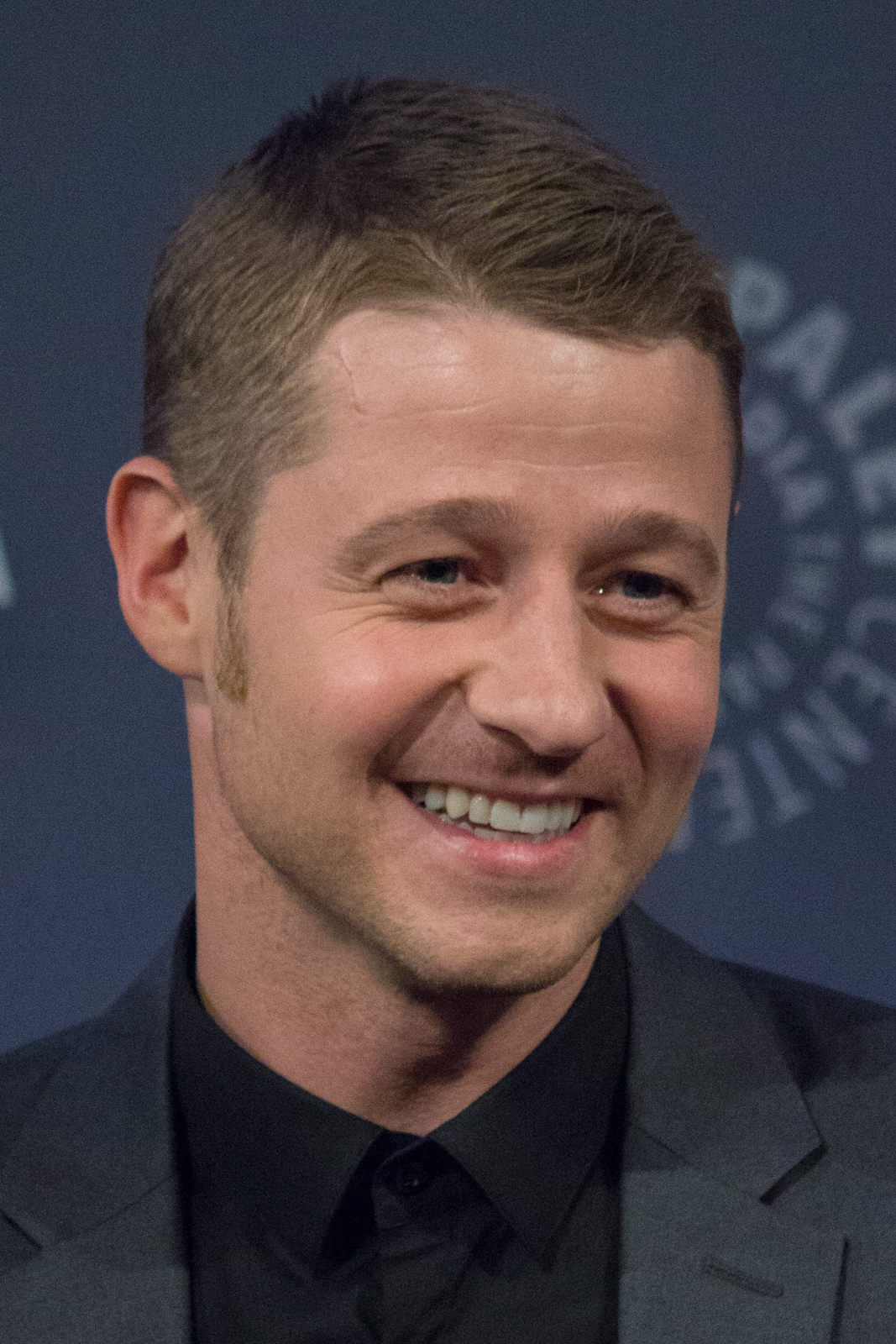 benjamin-mckenzie-summertime