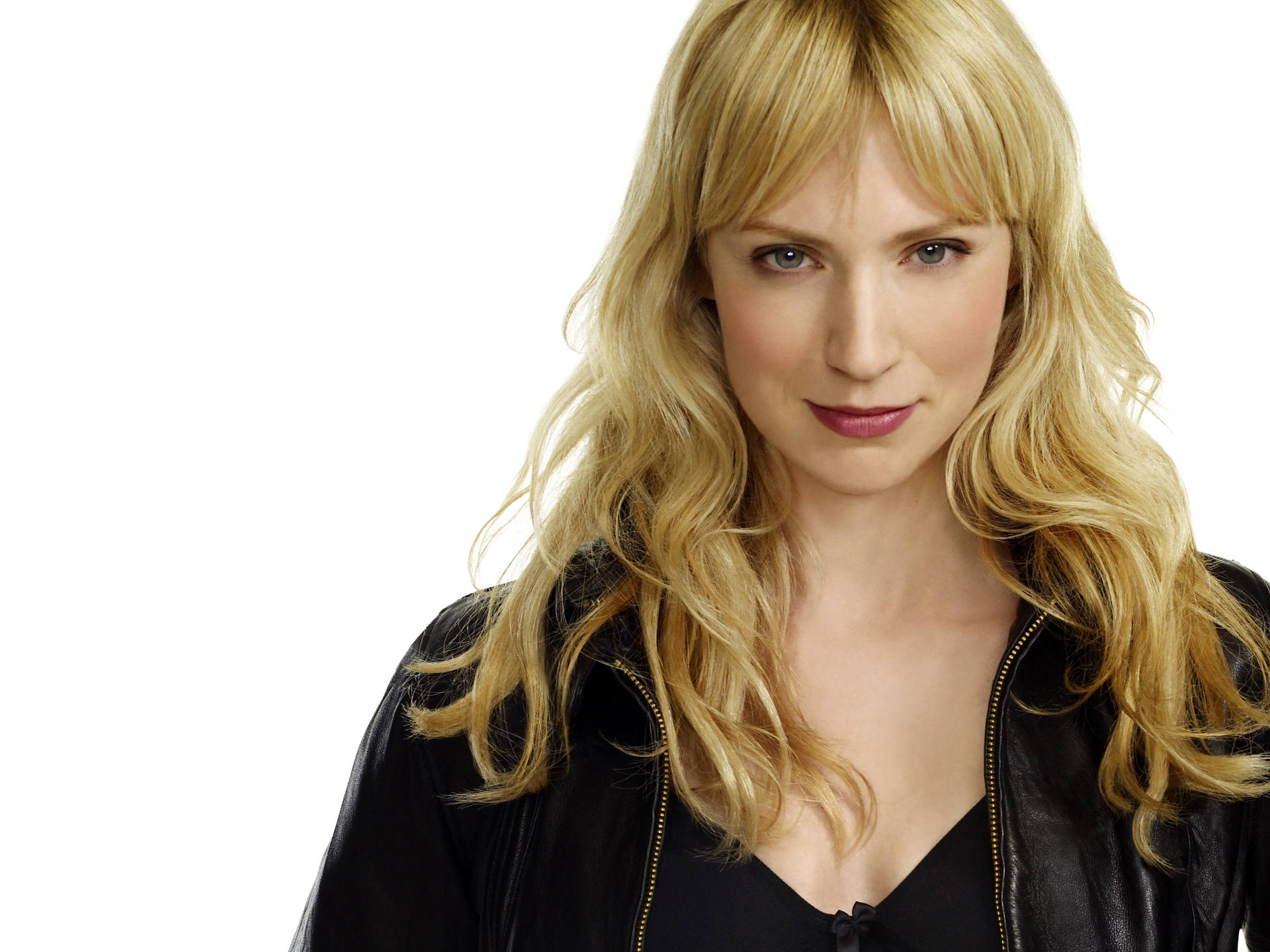 beth-riesgraf-2015