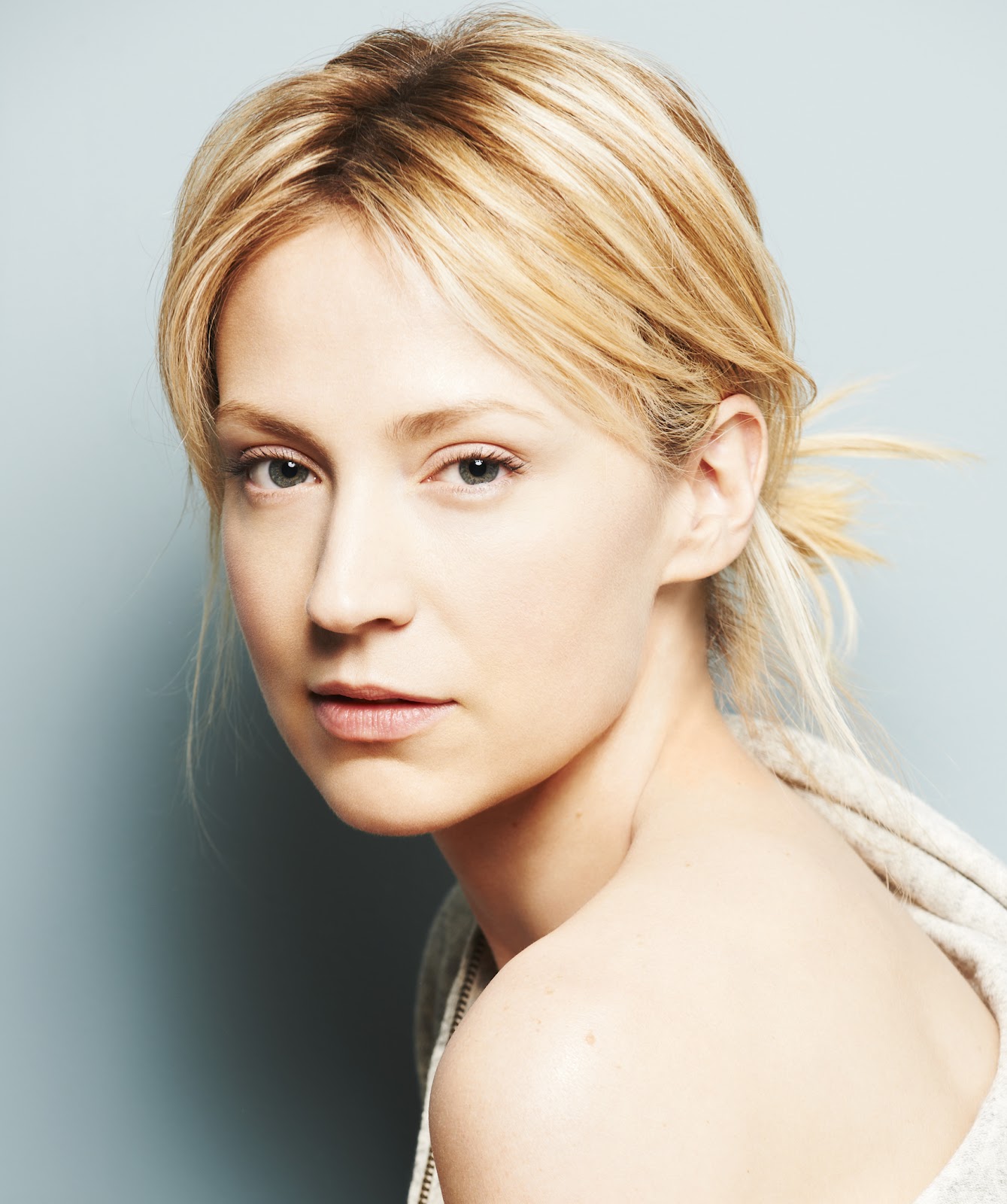 photos-of-beth-riesgraf