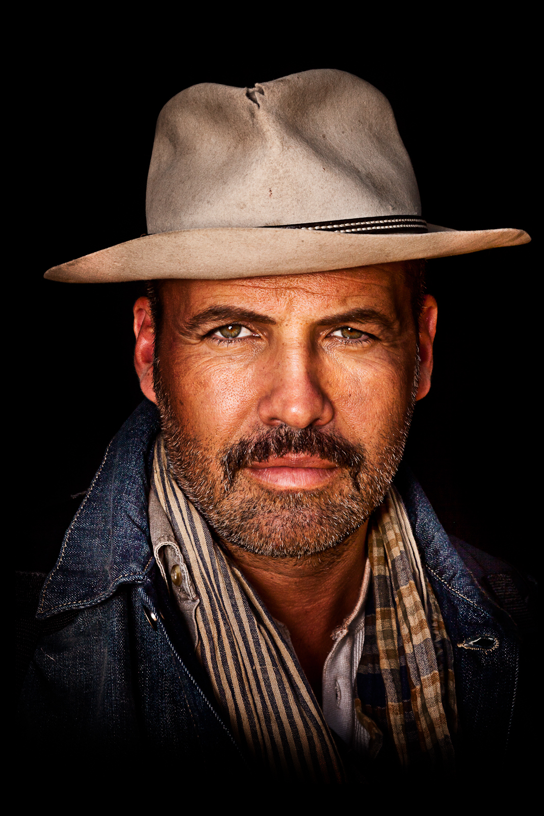 best-pictures-of-billy-zane