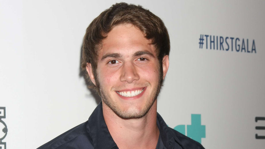 blake-jenner-young