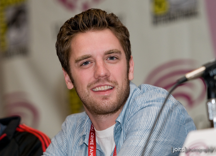 best-pictures-of-bret-harrison