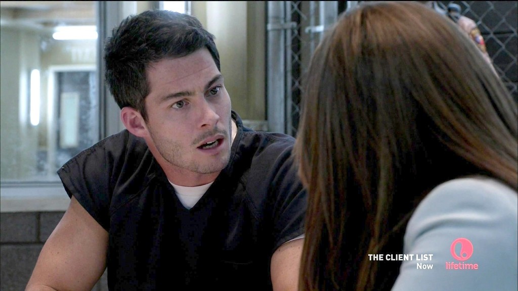 best-pictures-of-brian-hallisay