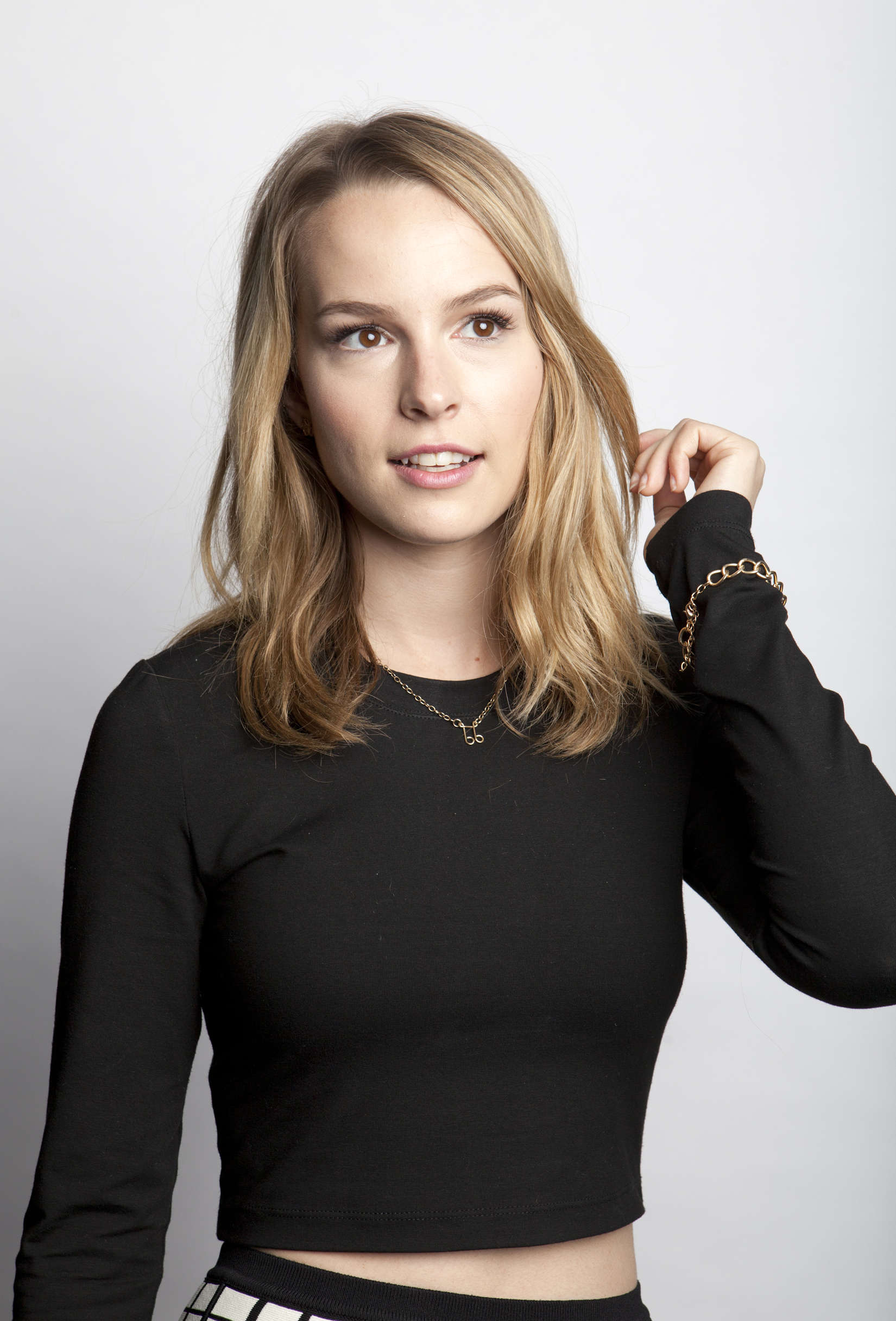 bridgit-mendler-2015